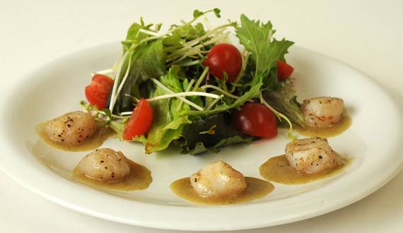 Ostiones al Sartén con Salsa
