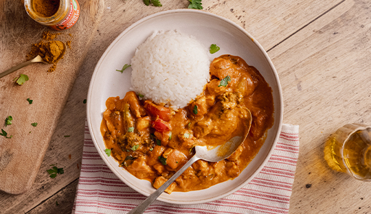Pollo al Curry con Salsa de Maní