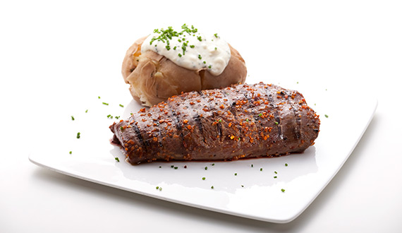 Filete Grillado con Papas Asadas