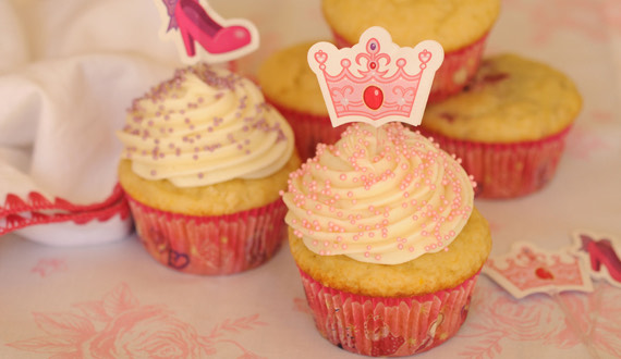 CUPCAKE DE VAINILLA Y FRAMBUESAS