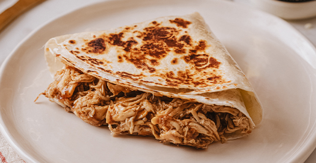 Wrap de pollo bbq y tocino