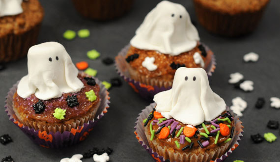 CUPCAKES DE ZANAHORIA FANTASMAS