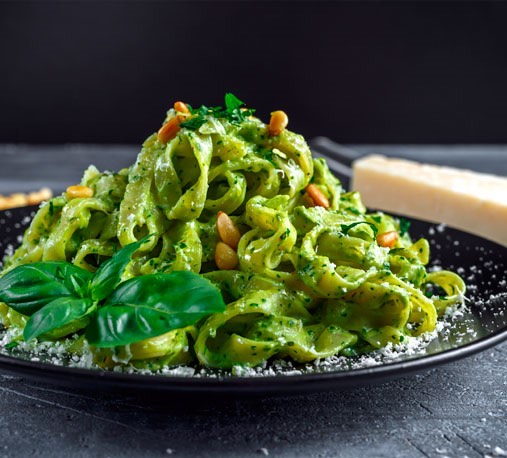 Fetuccini al Pesto