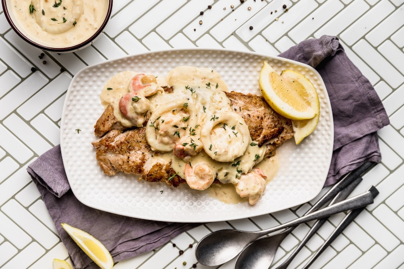 Pecado con Salsa de Mariscos