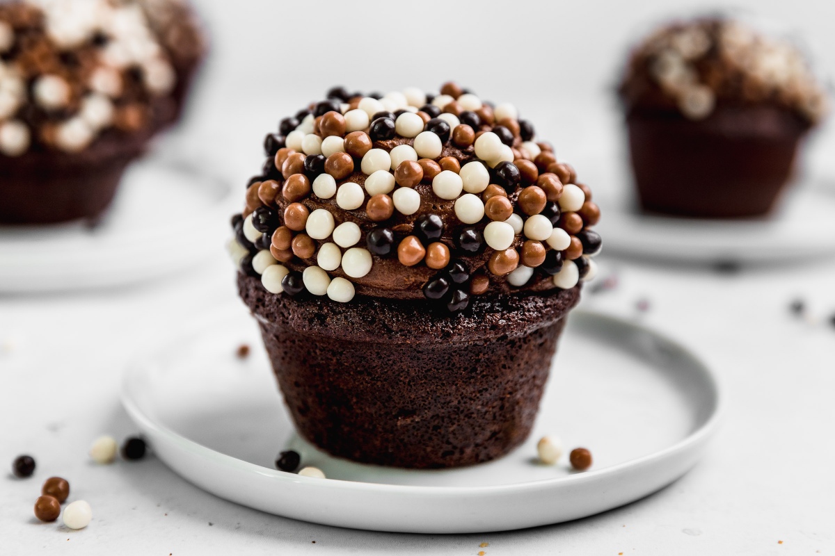 CUPCAKES DE CHOCOLATE CON FROSTING