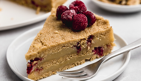 TORTA CALUGA FRAMBUESA