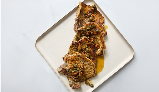 CHULETAS AL LIMÓN CON SALSA DE ALCAPARRAS