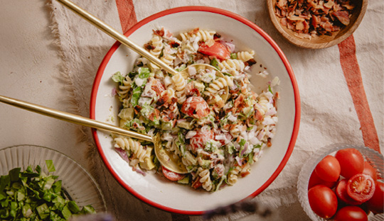 ensalada bacon blt