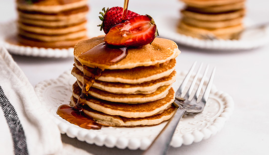 PANCAKES Y HOT CAKES