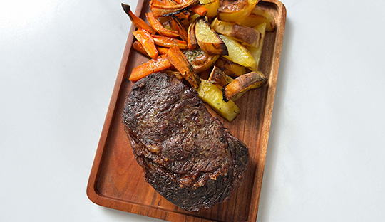 lomo con verduras al horno