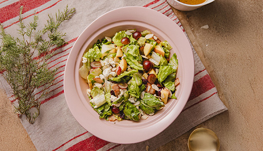 ensalada navideña con lechuga