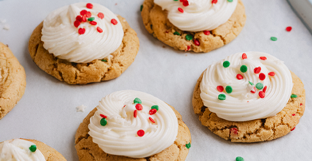Galletas de Mantequilla Navideñas con Frosting