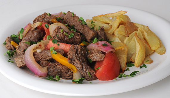 Receta Lomo Saltado Peruano Picante | Gourmet