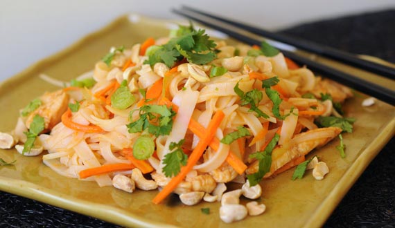 ¿Cómo hacer Pad Thai de Pollo?